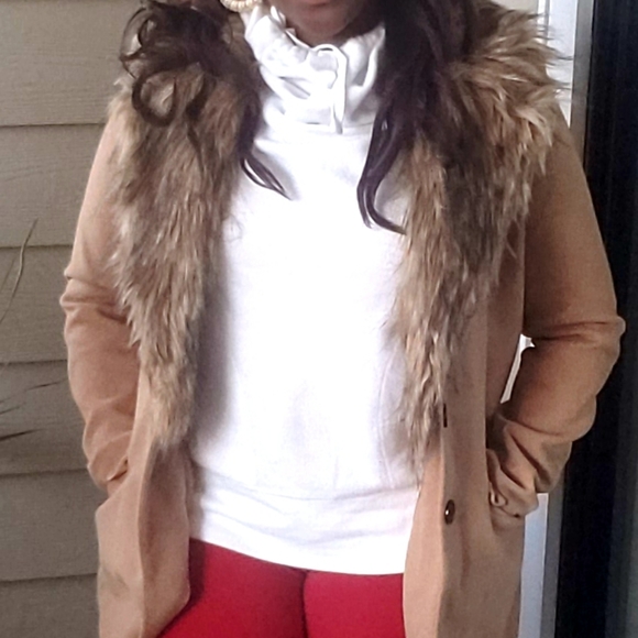 Trench Coat with Faux Fur - Picture 3 of 4